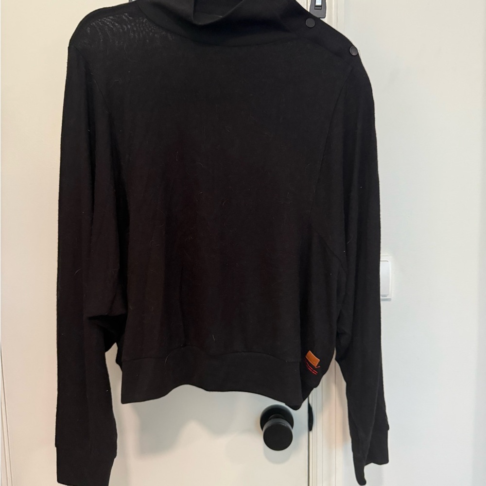 Peace Love World Women's Sweater in Black